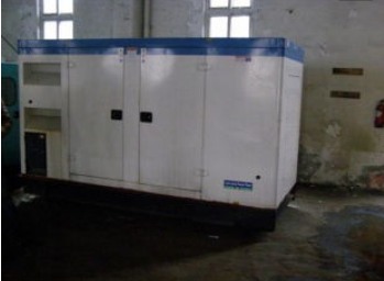 马鞍山康明斯150kw大型柴油二手发电机组